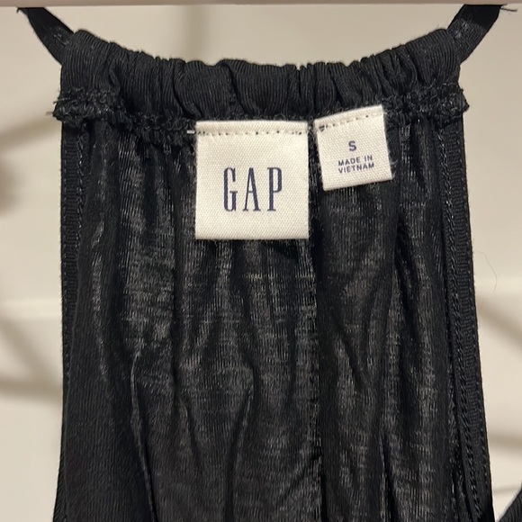 NWT Gap Black Swing Tank Top - Picture 2 of 3
